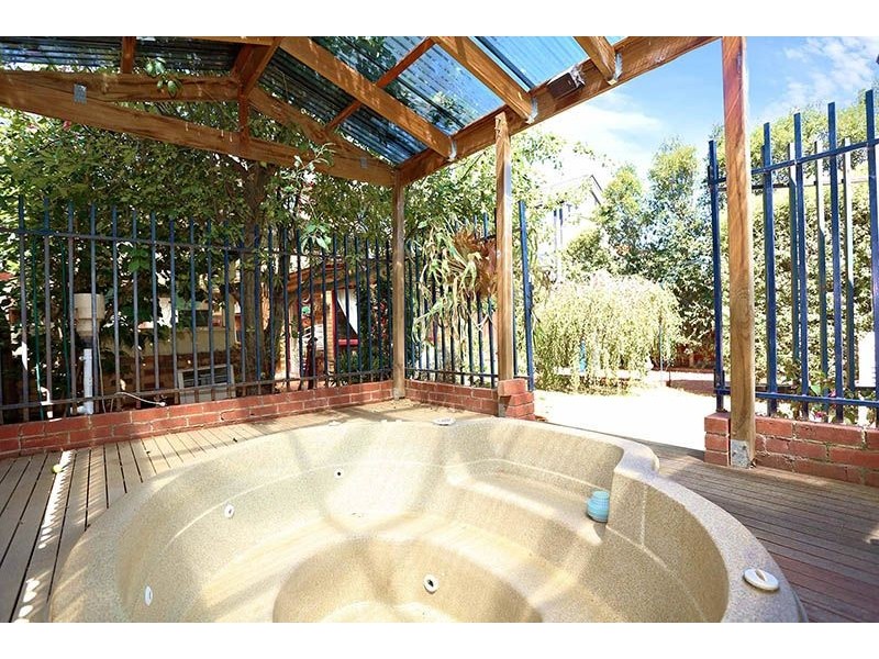 5 Finucane Place, Fawkner VIC 3060