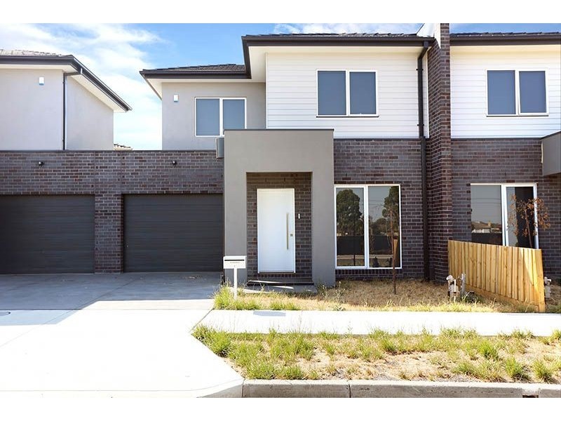 64 Langton Street, Glenroy VIC 3046