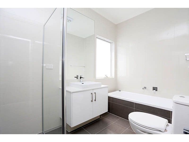 64 Langton Street, Glenroy VIC 3046