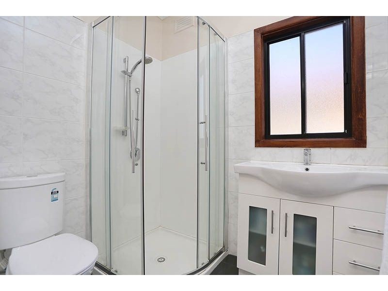 65 West Street, Hadfield VIC 3046