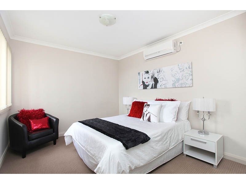2/9 Morley Street, Glenroy VIC 3046