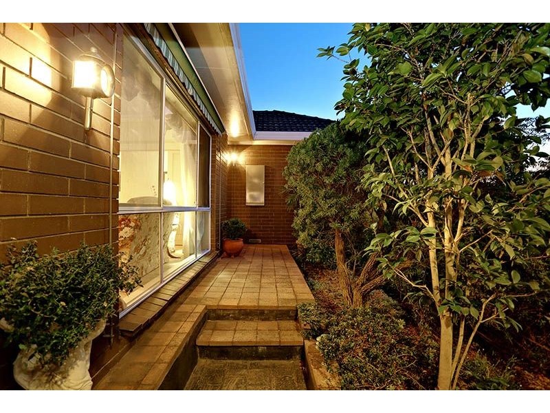 26 Summit Avenue, Oak Park VIC 3046
