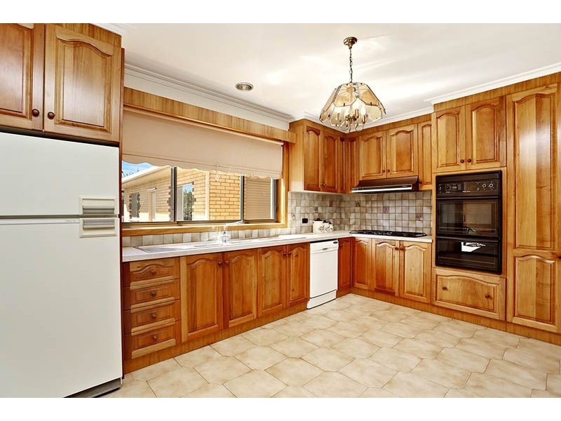 64 Becket Street North, Glenroy VIC 3046