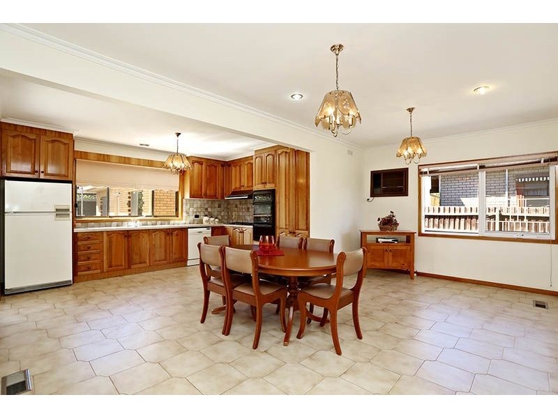 64 Becket Street North, Glenroy VIC 3046