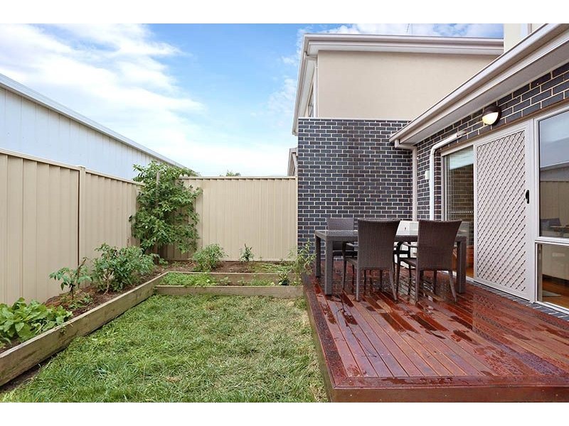 1/56 Hartington Street, Glenroy VIC 3046