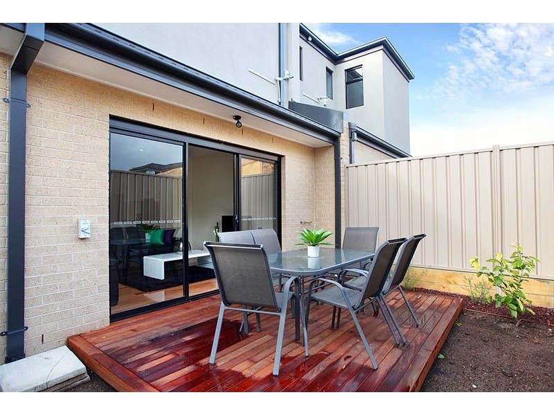2/59 West Street, Hadfield VIC 3046