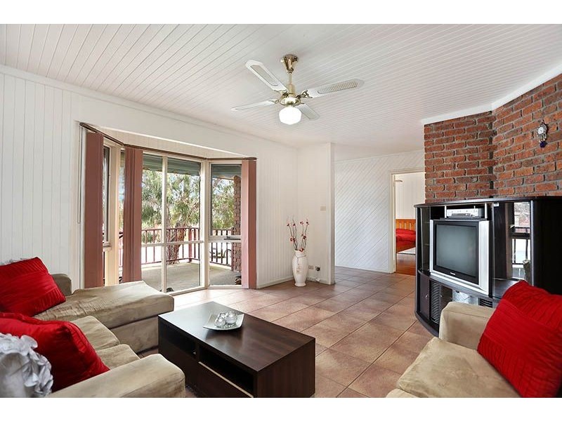 21 Nourell Court, Meadow Heights VIC 3048