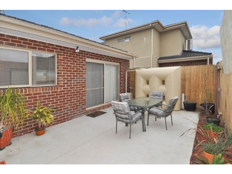 2/78 Isla Avenue, Glenroy VIC 3046