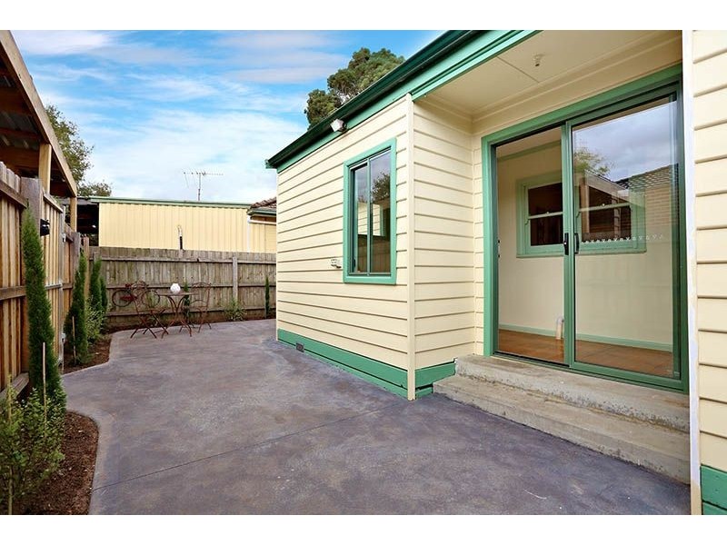 1/19 Lawrence Street, Hadfield VIC 3046