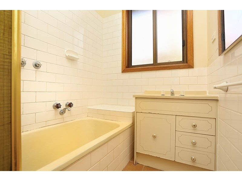 88 View Street, Glenroy VIC 3046