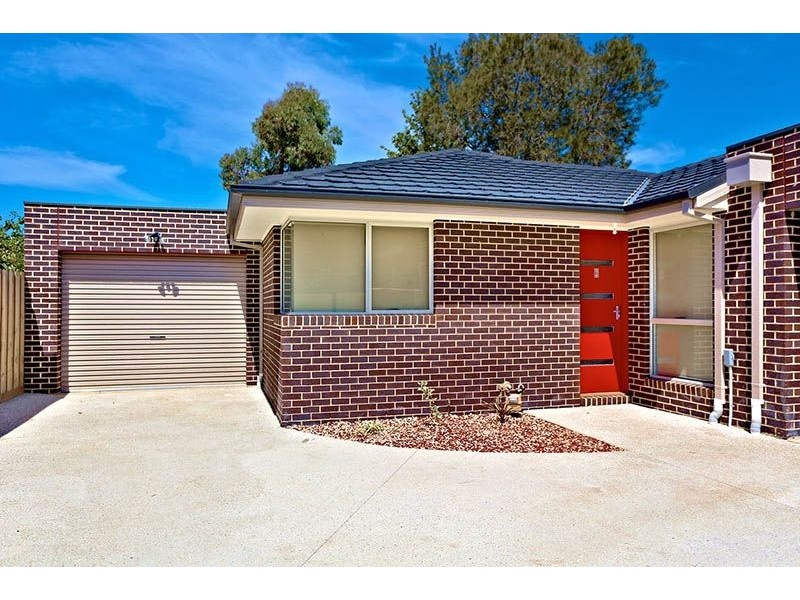 2/96 Loongana Avenue, Glenroy VIC 3046