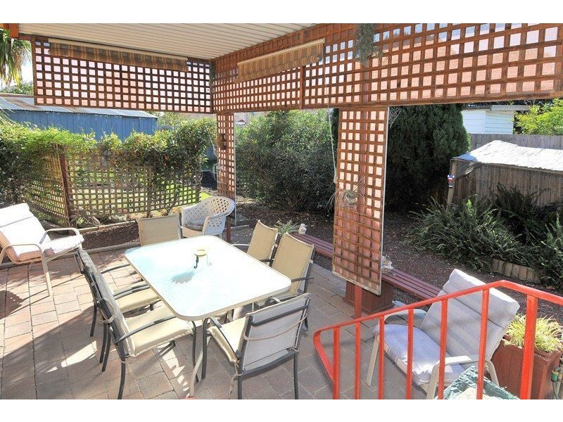 11 Ouyen Court, Dallas VIC 3047