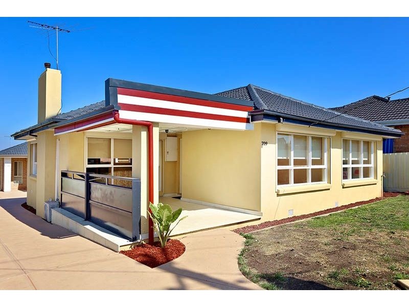 1/709 Pascoe Vale Road, Glenroy VIC 3046