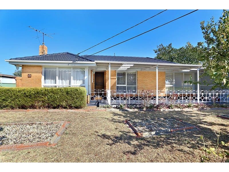 19 Gish Court, Hadfield VIC 3046