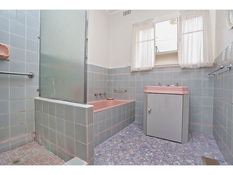 1/38 Prospect Street, Glenroy VIC 3046