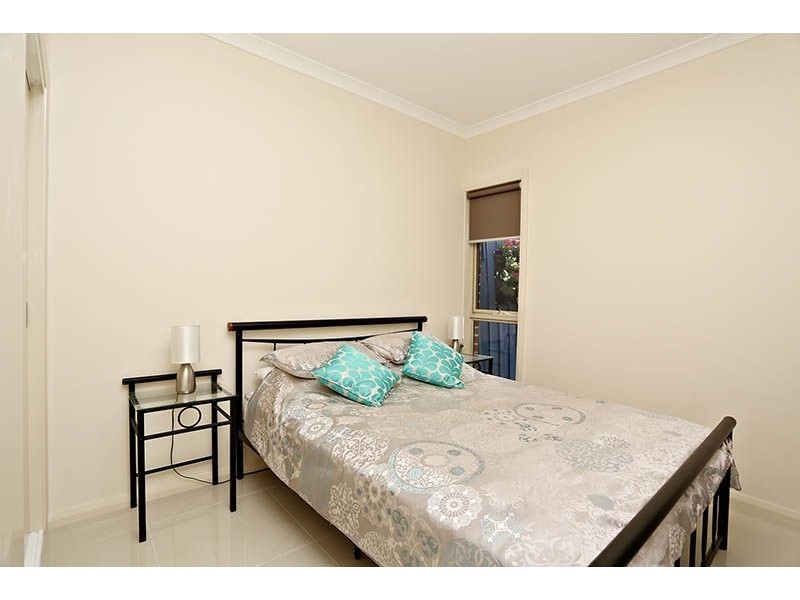 3/3 Fraser Court, Jacana VIC 3047