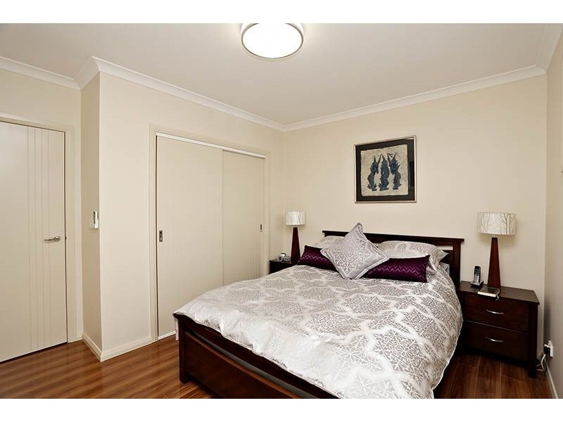 3/3 Fraser Court, Jacana VIC 3047