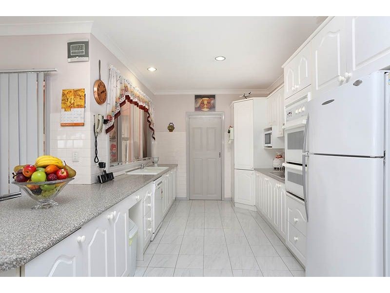 7 Dutton Court, Meadow Heights VIC 3048