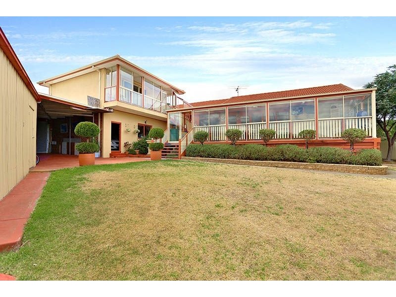 7 Dutton Court, Meadow Heights VIC 3048
