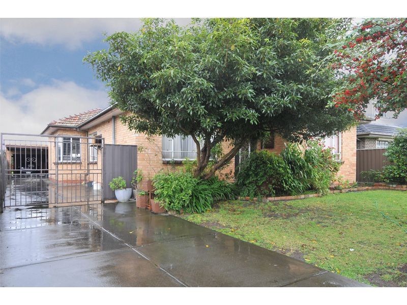 19 Becket Street, Glenroy VIC 3046