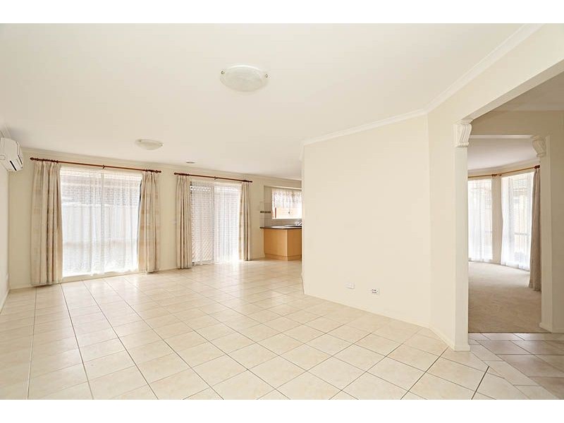 43A Isla Avenue, Glenroy VIC 3046