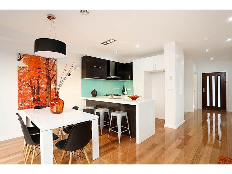 2/15 Valencia Street, Glenroy VIC 3046