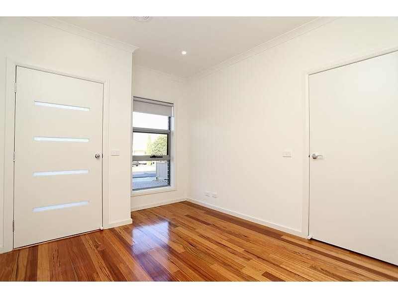 4/39-41 Valencia Street, Glenroy VIC 3046