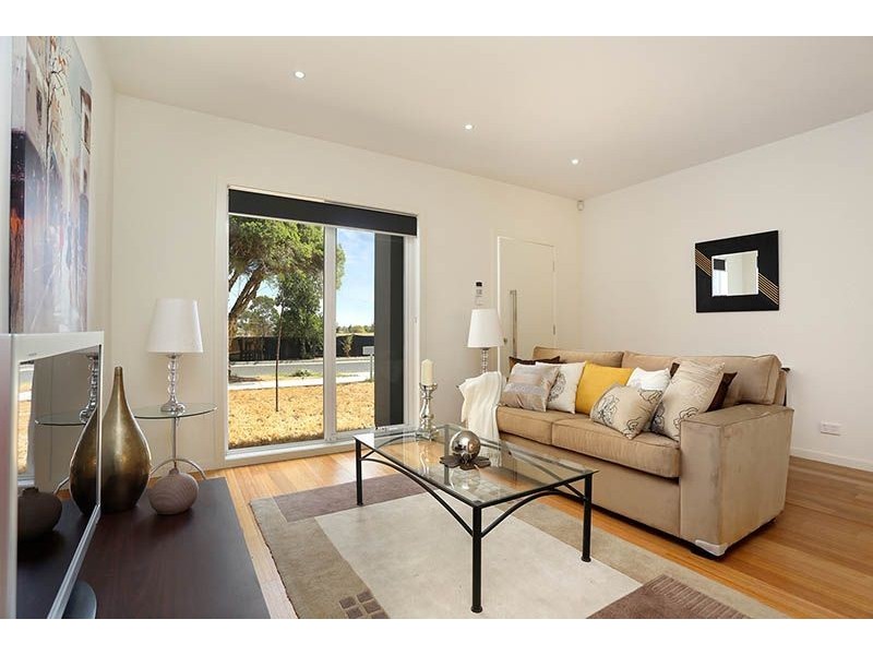 60 Langton Street, Glenroy VIC 3046