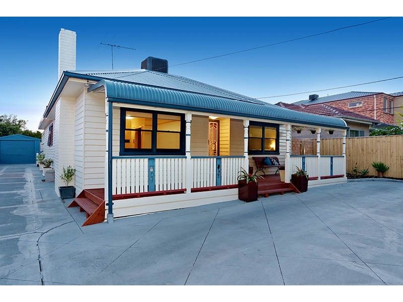 19 Wheatsheaf Road, Glenroy VIC 3046