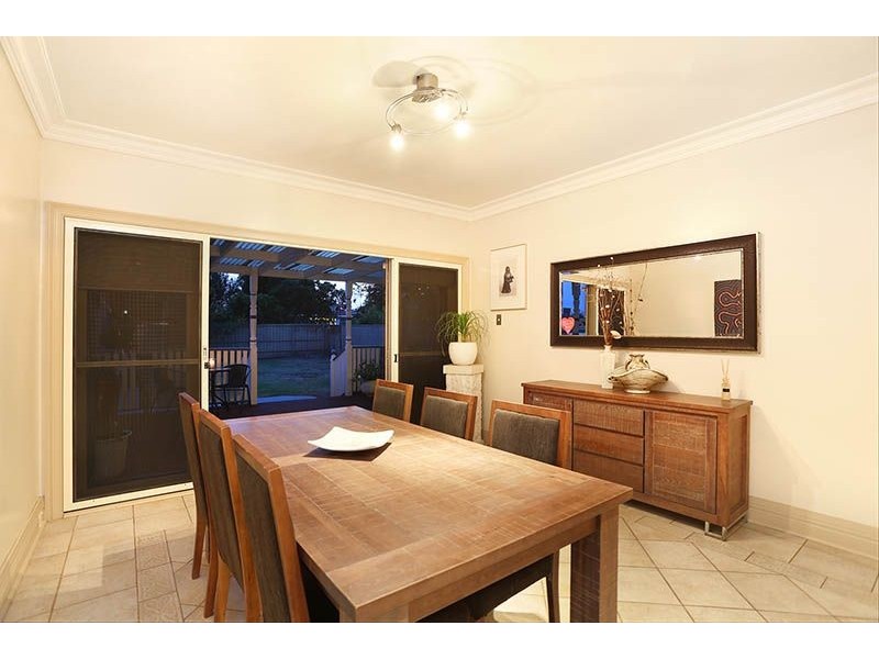 19 Wheatsheaf Road, Glenroy VIC 3046