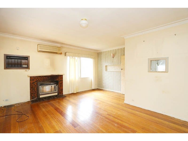 50 Hubert Avenue, Glenroy VIC 3046