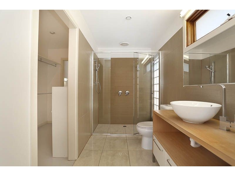 26 Rhine Drive, Roxburgh Park VIC 3064