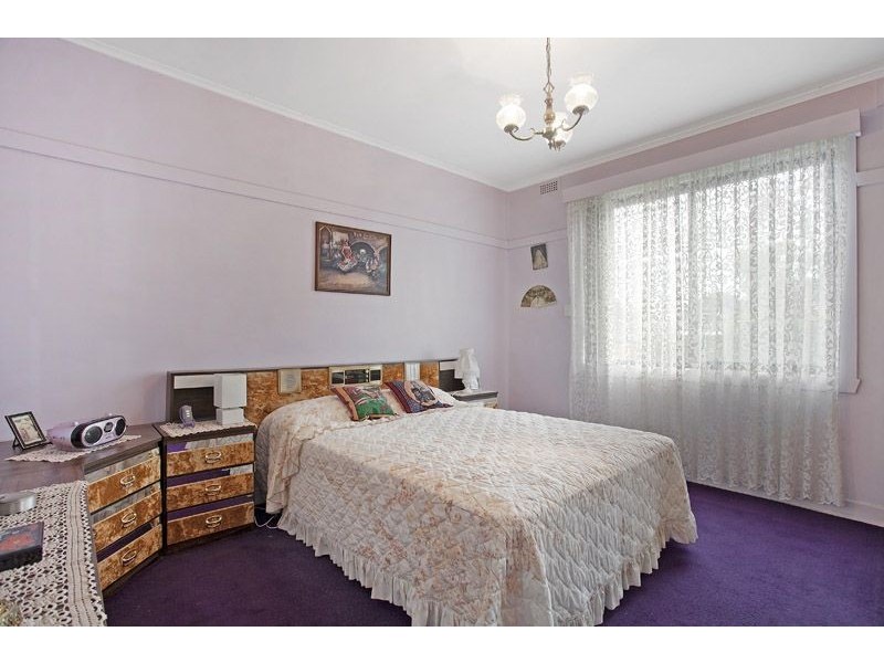 8 Claremont Street, Coburg North VIC 3058