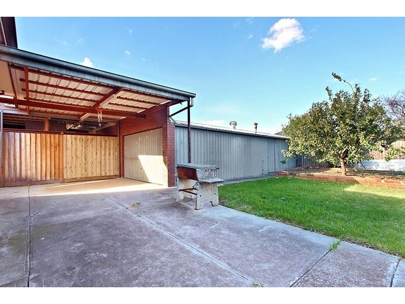 14 Hyde Street, Hadfield VIC 3046