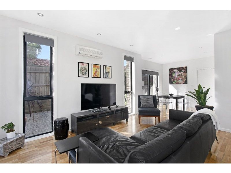 1/25 Devon Road, Pascoe Vale VIC 3044