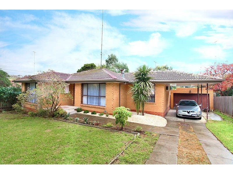 69 Valley Crescent, Glenroy VIC 3046