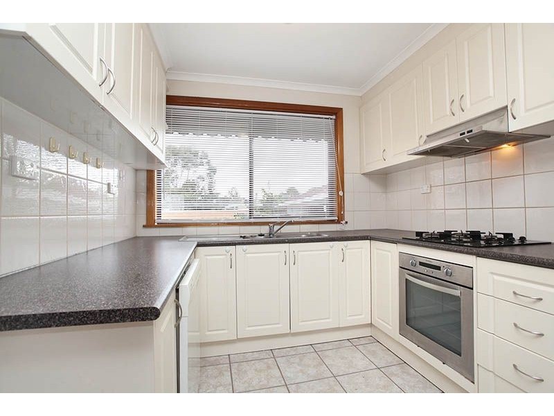 69 Valley Crescent, Glenroy VIC 3046