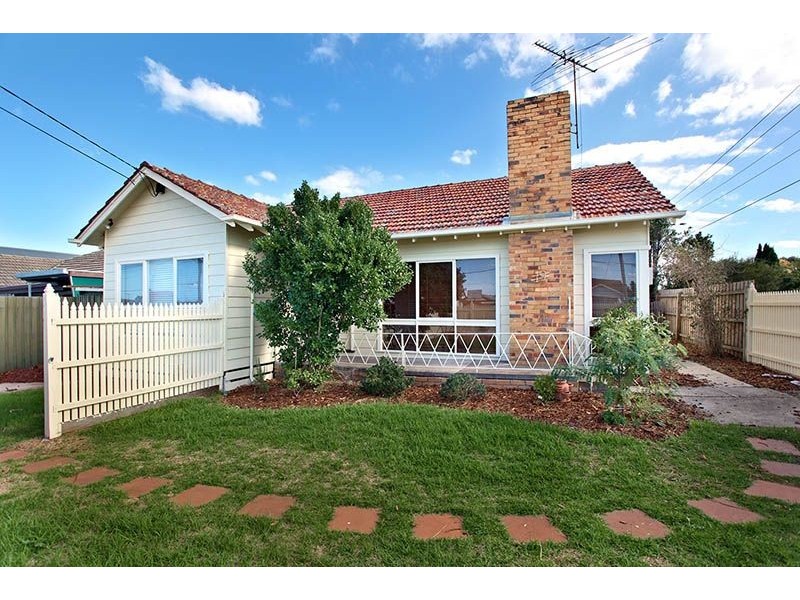 19 William Street, Glenroy VIC 3046