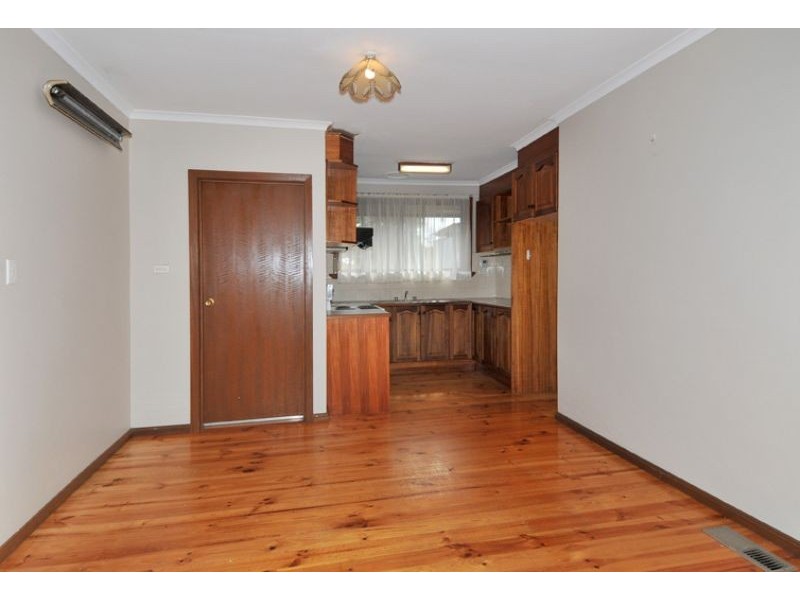 3/20 Wheatsheaf Road, Glenroy VIC 3046