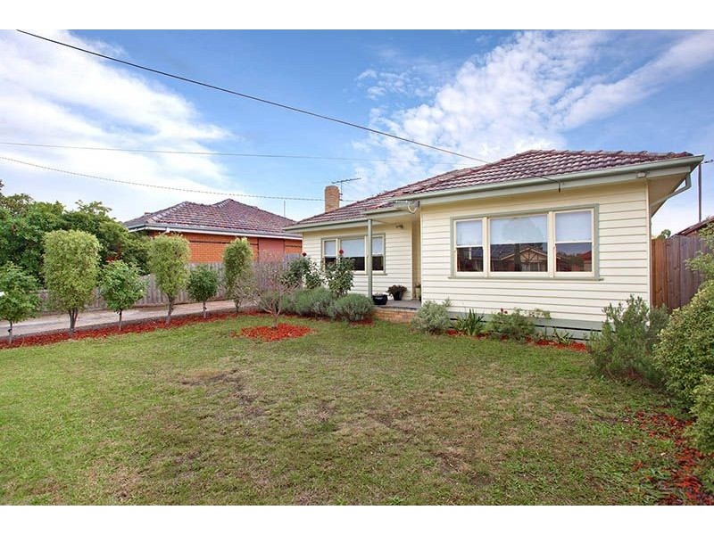 22 Hillcrest Road, Glenroy VIC 3046