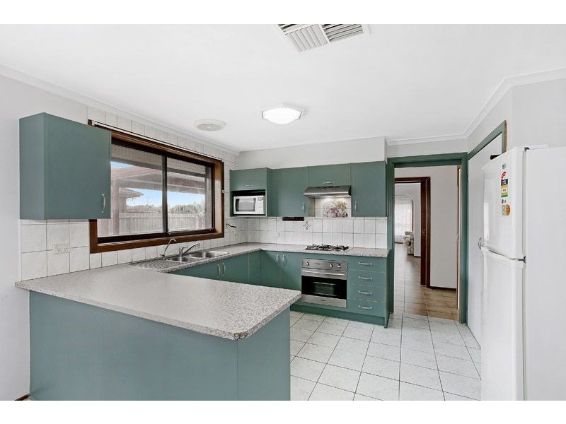 51 Garner Parade, Dallas VIC 3047