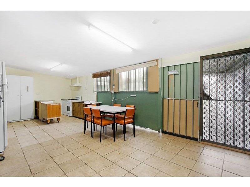 51 Garner Parade, Dallas VIC 3047