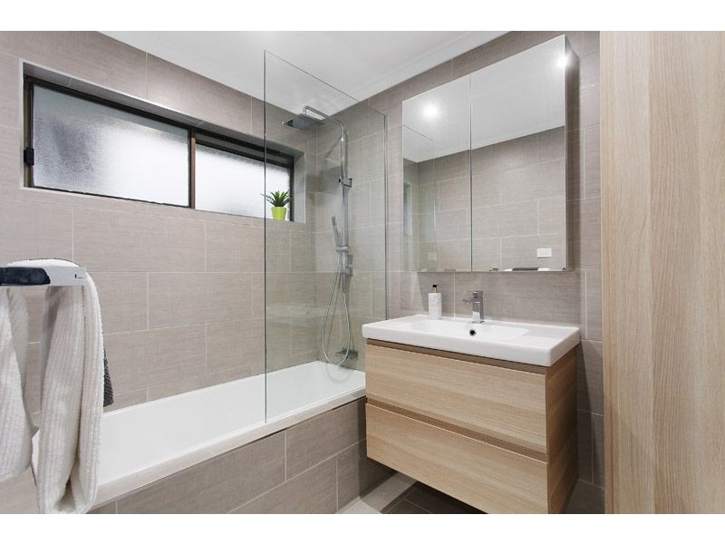 1/10 Apsley Street, Glenroy VIC 3046