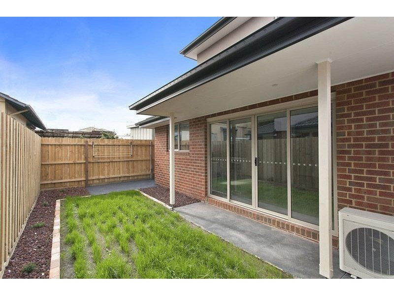 2&3/6 Osway Street, Broadmeadows VIC 3047