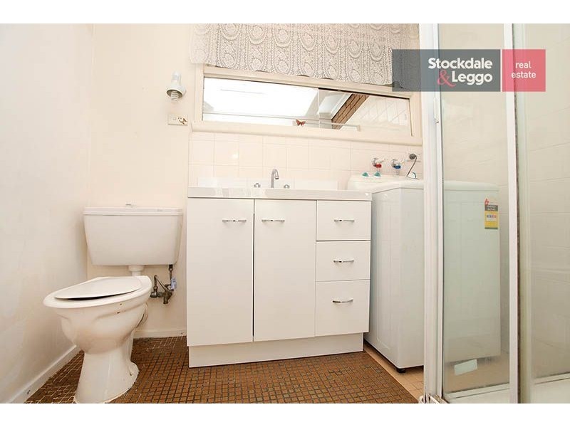 21/9-11 Chris Court, Oak Park VIC 3046