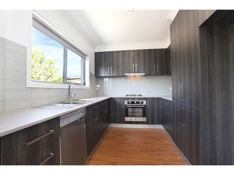 2/31 Melbourne Avenue, Glenroy VIC 3046