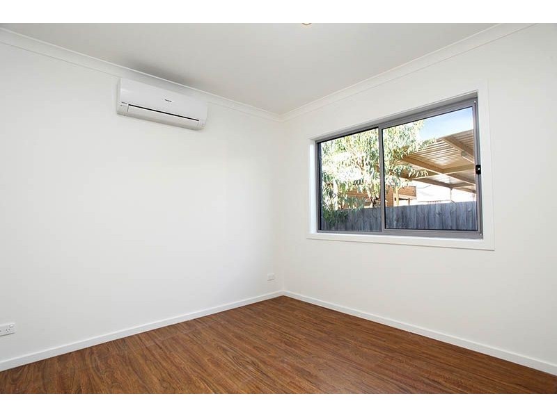 2/31 Melbourne Avenue, Glenroy VIC 3046