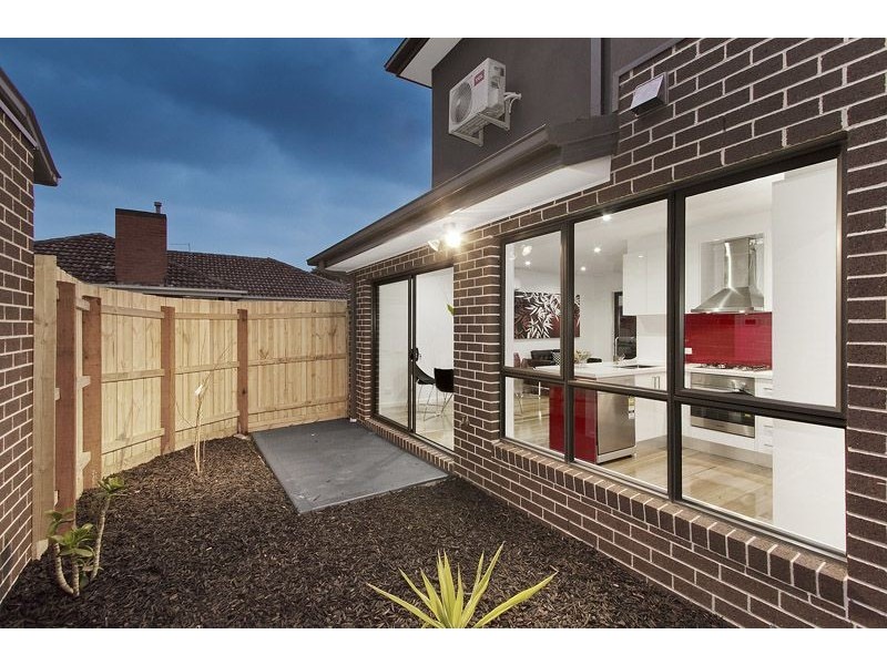 1/54 Hubert Avenue, Glenroy VIC 3046