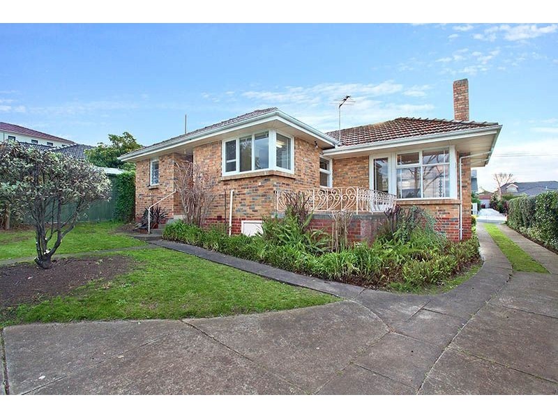 11 Kennedy Street, Glenroy VIC 3046