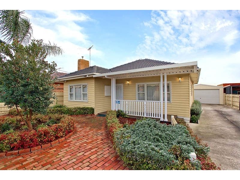 84 South Street, Hadfield VIC 3046